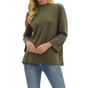NEW ENTRO women's mock sleeve sweater in olive